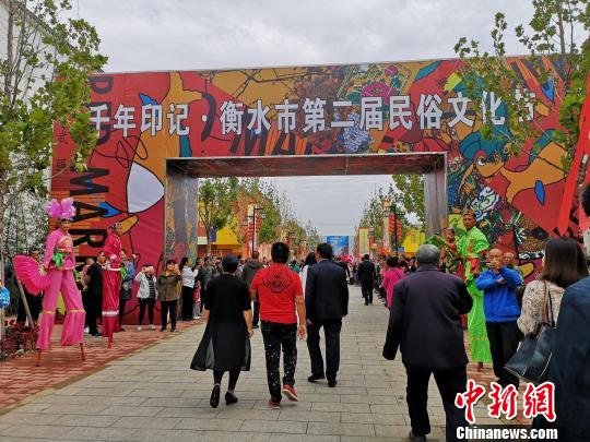 河北武强“千年大集”：再现冀中南上世纪六七十年代农村生活场景